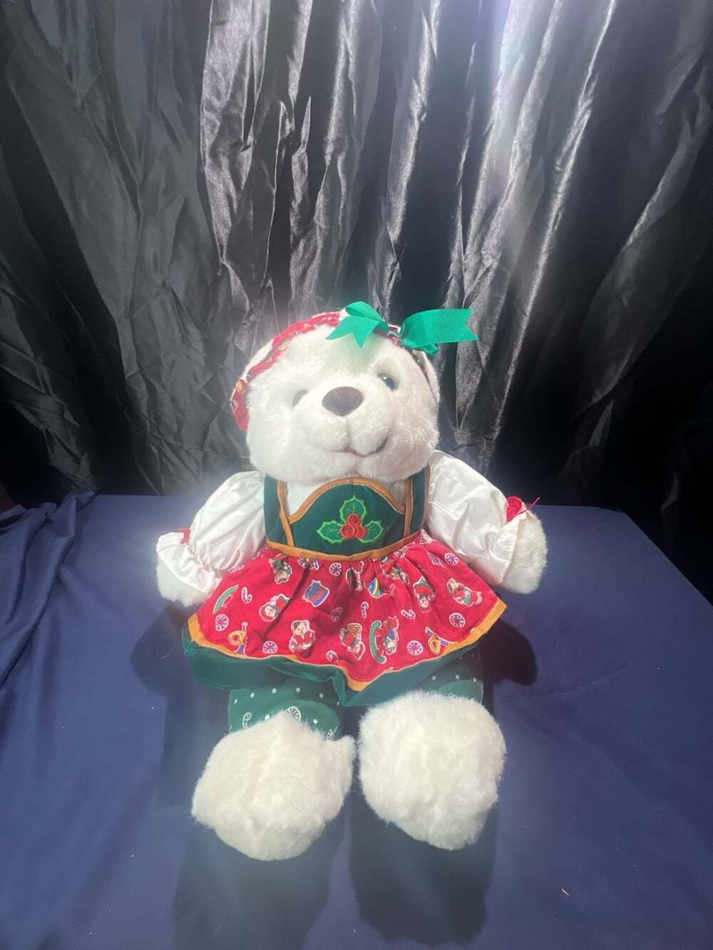 Vintage 1995 Kmart Santa's Magical Toy Shop Christmas Plush Girl Teddy Bear